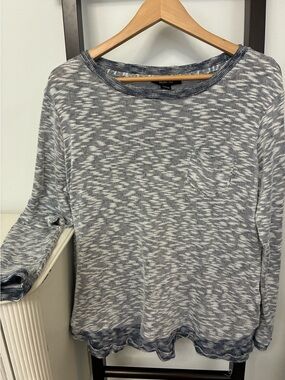 Style and co Blue and white Marled Lightweight Sweater. Size large. Pretty